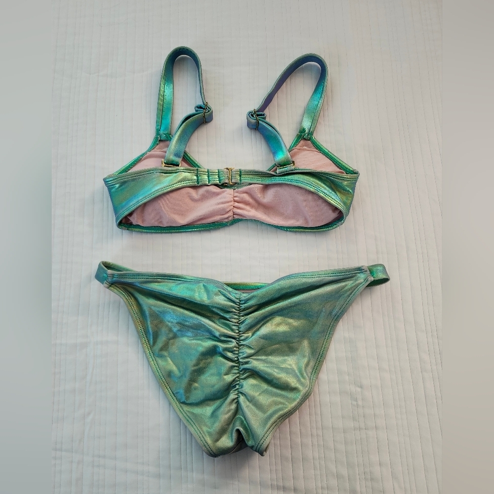Xhilaration Iridescent Green Bikini Set Small Top / Medium Bottoms - Picture 2 of 3